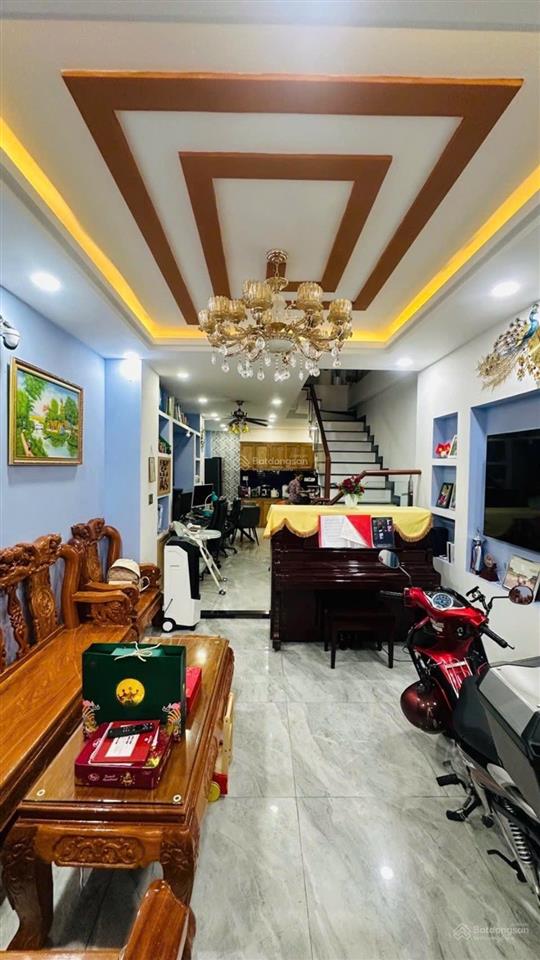 Bán nhà gần trường chinh, phan huy ích, nguyễn phúc chu, trần thị trọng. 60m2 x 5 tầng giá 5,35 tỷ