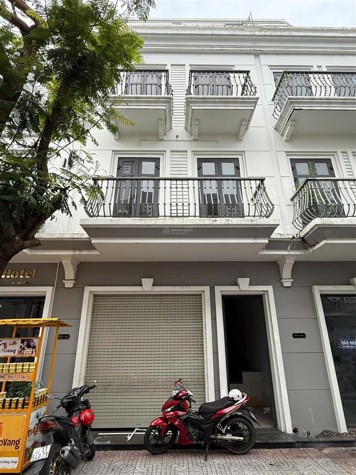Bán shophouse giá cực chất 8,2 tỷ. dt 75m2 tại vincom shophouse cao lãnh, đồng tháp