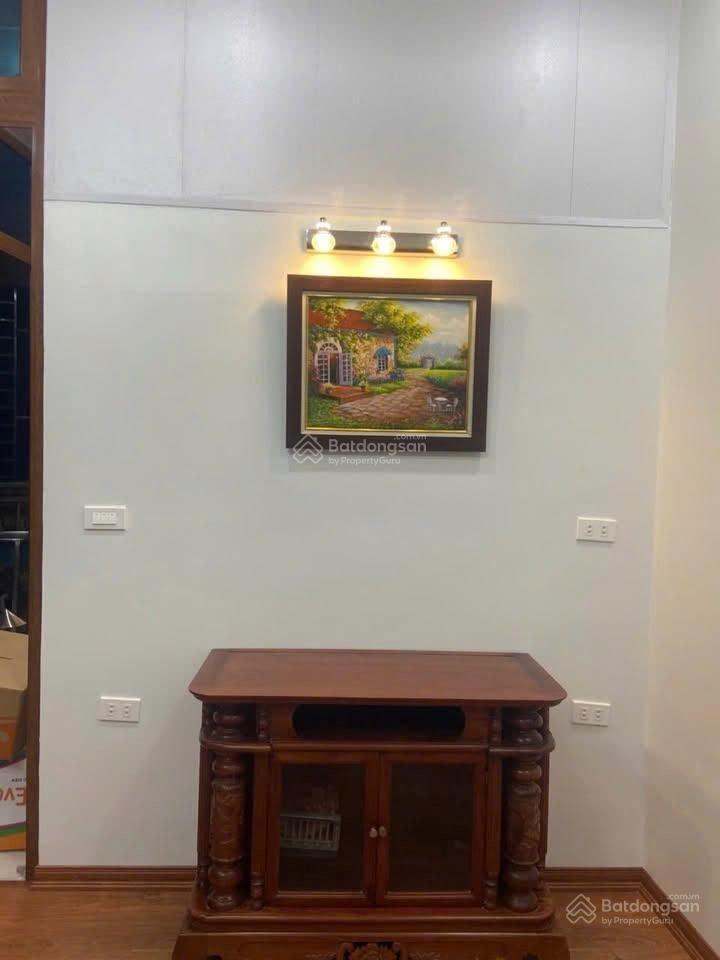 Cho thuê nhà nguyên căn ngõ thổ quan. nhà mới tinh, full nội thất tinh tế, đẹp từng chi tiết.