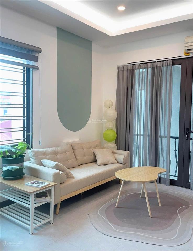 Cho thuê căn hộ 1n1k mặt phố nguyễn văn cừ 6 triệu 45 m2 nội thất đầy đủ