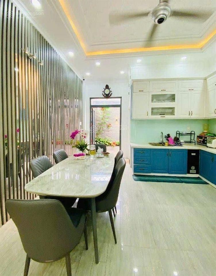 Mặt tiền kinh doanh  3 tầng (4,8x23) ô tô ngủ nhà  huỳnh tấn phát nhỉnh 7tỷ. kết cấu 3 tầng