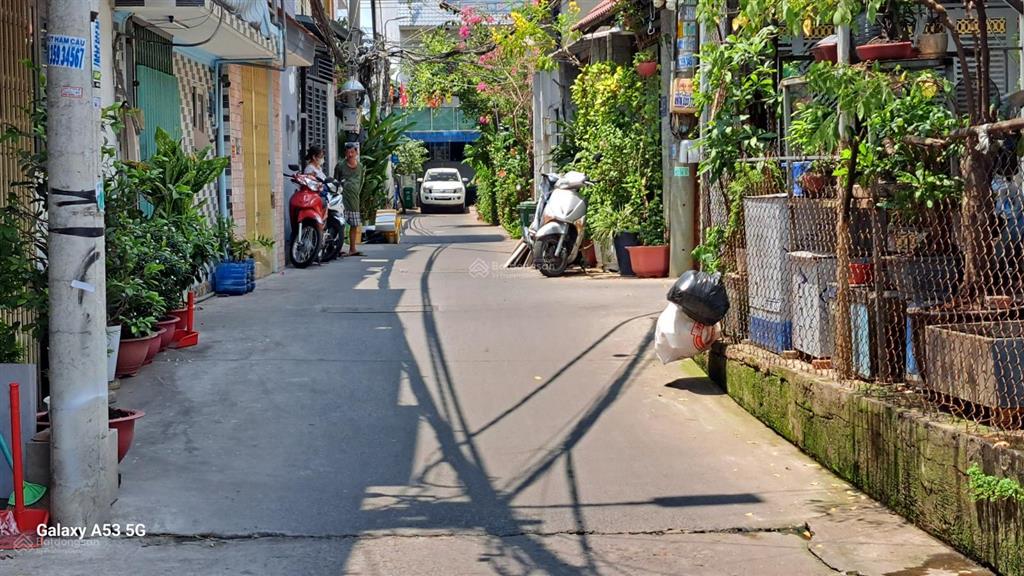Tới cửa, nhà 4 tầng, vừa ớ vừa cho thuê, dt 55m2, htp quận 7 chỉ 6tỷ99