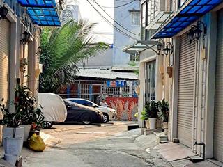 Bán nhà đẹp 5 tầng  5m x 10m  ô tô ngủ nhà  cách mặt tiền huỳnh tấn phát 10m  quận 7,chỉ 8tỷ8
