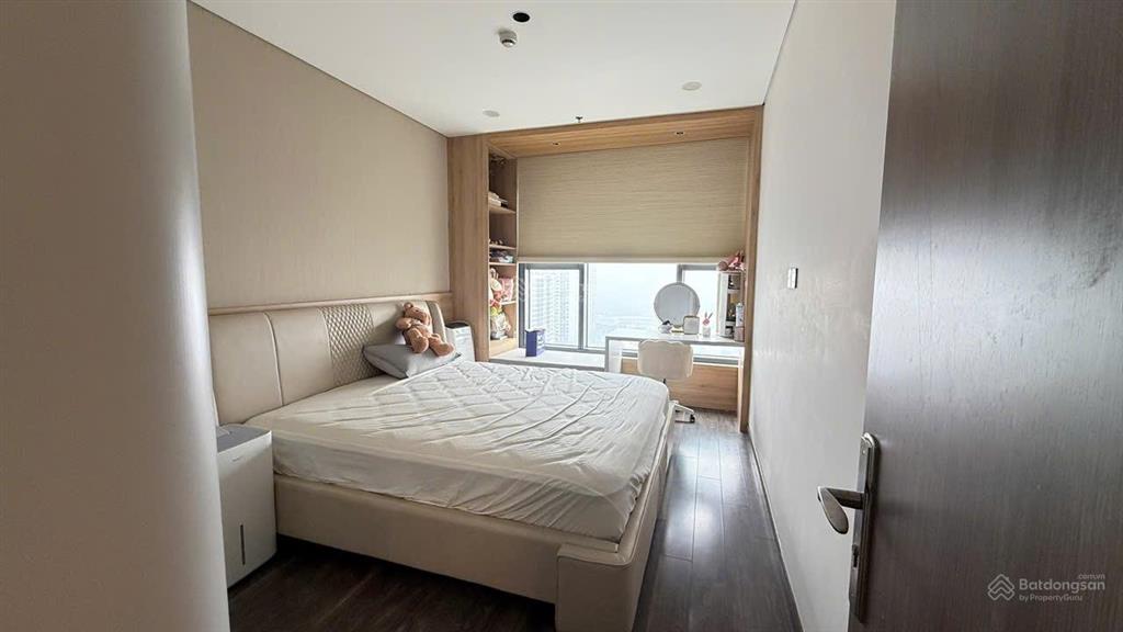 Cho thuê chcc han jardin  n01t7 ngoại giao đoàn, 4pn, full nội thất, view hồ tây.  0815 489 ***