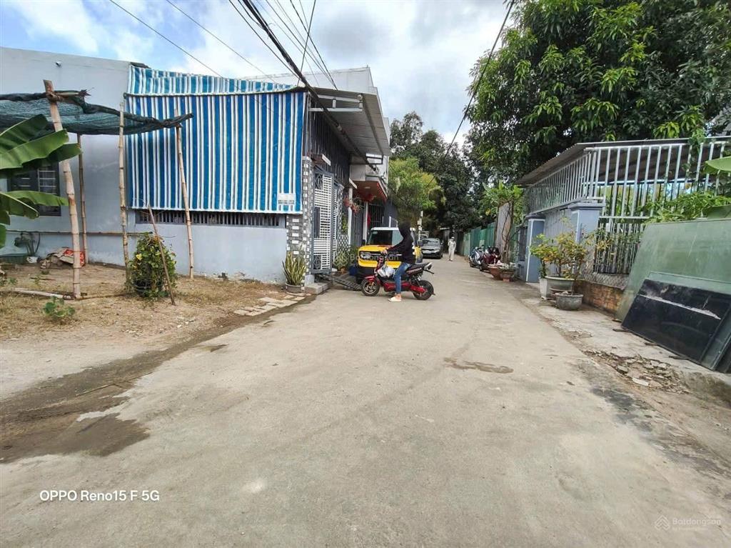Bán đất phước đồng  lô góc 2 mặt tiền