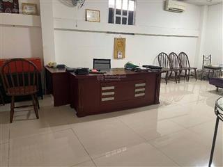 Bán kho xưởng mặt tiền đường phan văn đối có sẵn dòng tiền 130/tháng, dt 1735m2, chỉ 35 tỷ