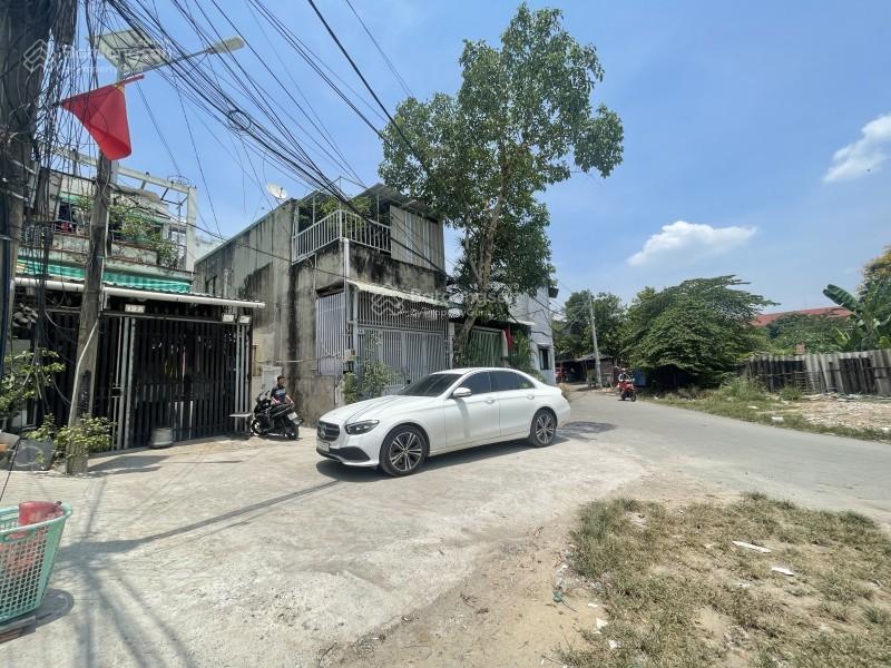 Bán nhà ở ngay hẻm xe hơi đường hồ bá phấn, phường phước long a, quận 9, dt 47m2  chỉ 3.1 tỷ