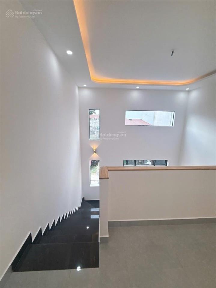 Bán nhà đường trần thị điệu, phước long b, q9. hxh, 82m2 (5 x 16), sổ hồng riêng, chính chủ  6 tỷ