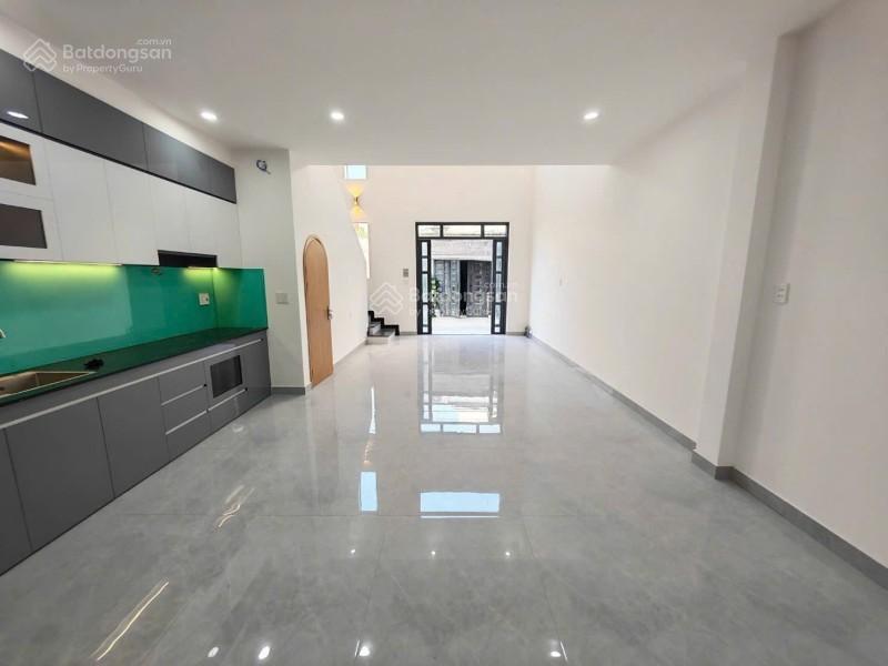 Bán nhà đường trần thị điệu, phước long b, q9. hxh, 82m2 (5 x 16), sổ hồng riêng, chính chủ  6 tỷ