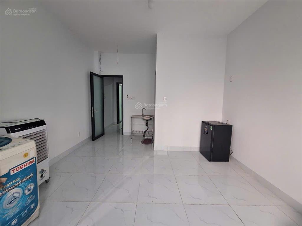 Bán chdv đường võ văn hát, phường long trường, quận 9. dòng tiền trên 30 triệu, shr  chỉ 6.5 tỷ