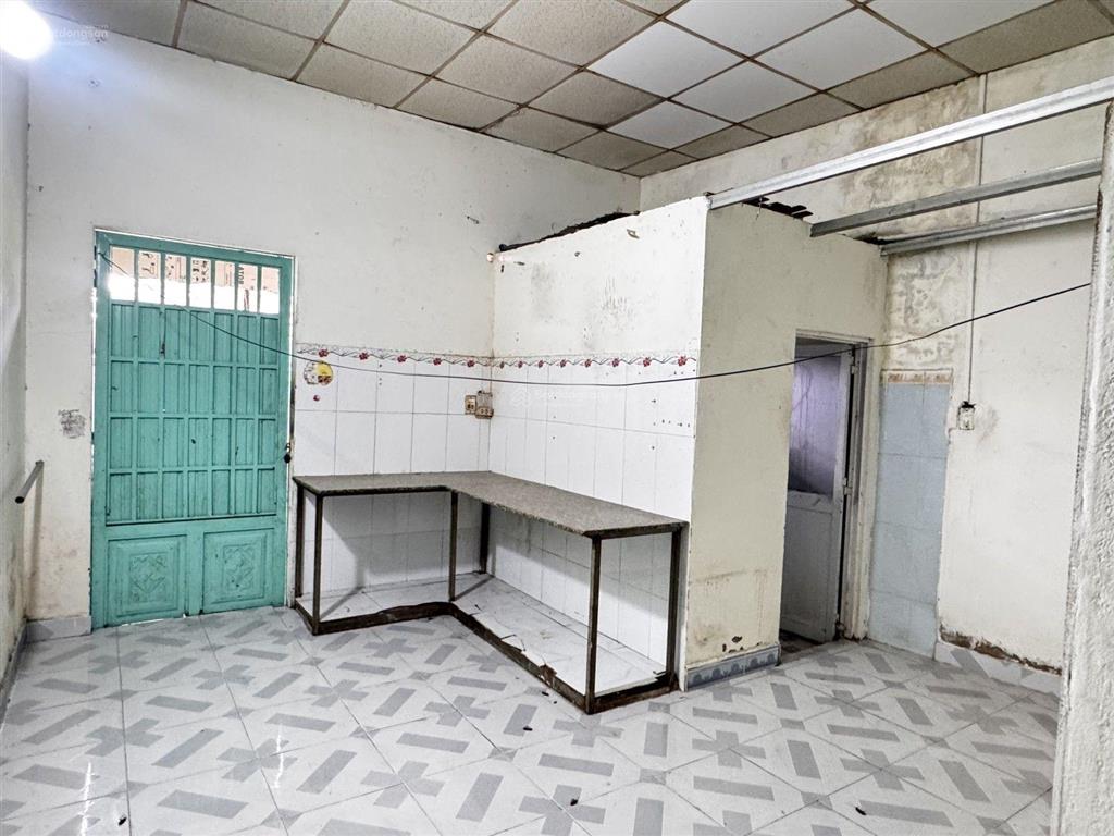Bán đất tặng nhà hẻm 822 đường nguyễn duy trinh, phường phú hữu, quận 9. dt 94m2  shr chỉ 6 tỷ.