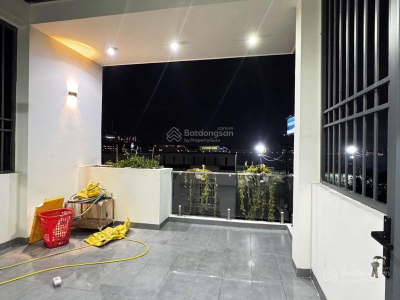 Bán nhà đường bưng ông thoàn, phường phú hữu, quận 9. hxh, 57m2 (4m x 14m), shr, chỉ 6,7 tỷ