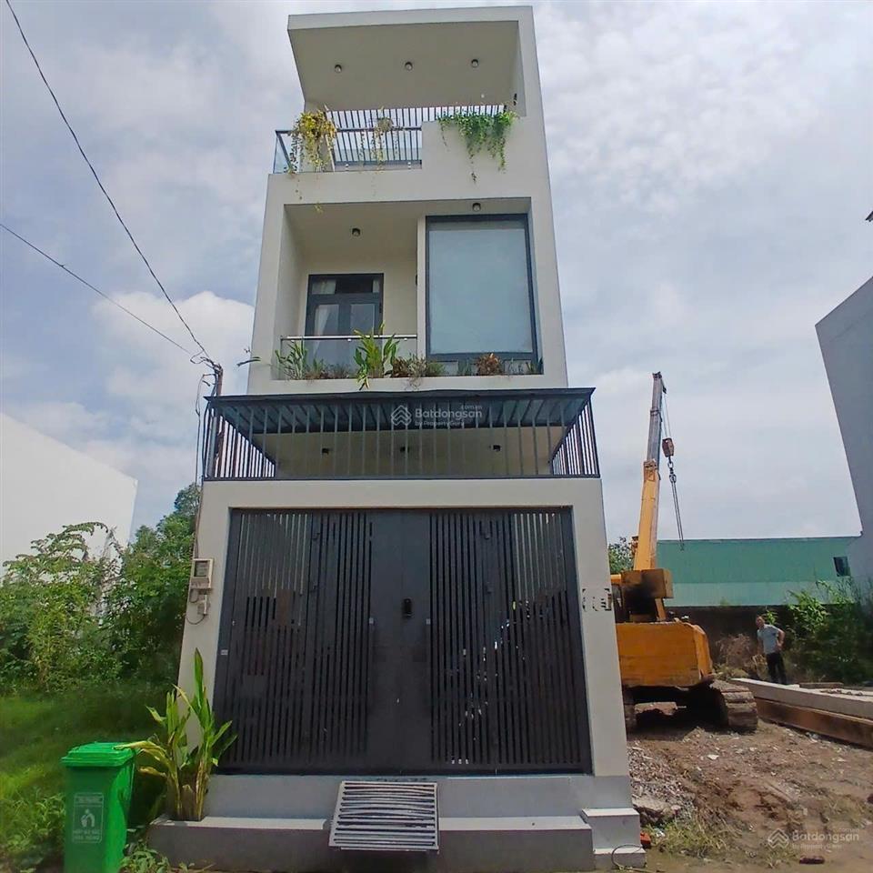 Bán nhà đường bưng ông thoàn, phường phú hữu, quận 9. hxh, 57m2 (4m x 14m), shr, chỉ 6,7 tỷ