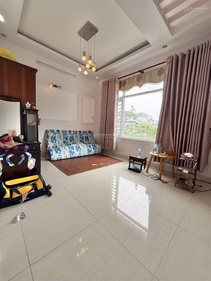 Bán nhà đường võ văn hát, phường long trường, quận 9. diện tích 90m2 (4.5m x 20m), shr  chỉ 6.6 tỷ