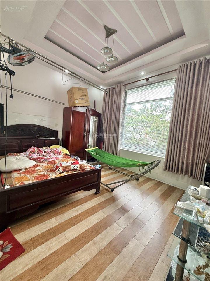 Bán nhà đường võ văn hát, phường long trường, quận 9. diện tích 90m2 (4.5m x 20m), shr  chỉ 6.6 tỷ