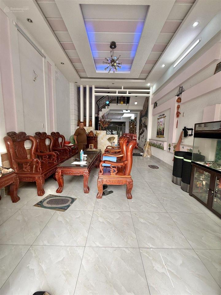 Bán nhà đường võ văn hát, phường long trường, quận 9. diện tích 90m2 (4.5m x 20m), shr  chỉ 6.6 tỷ