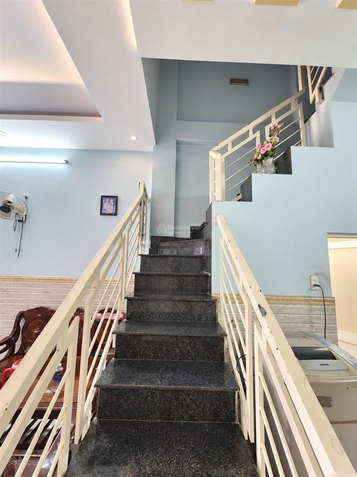 Bán nhà đường thủy lợi, phước long a, quận 9. dt 52m2 (4m x 13m)  shr đã hoàn công  chỉ 5.1 tỷ