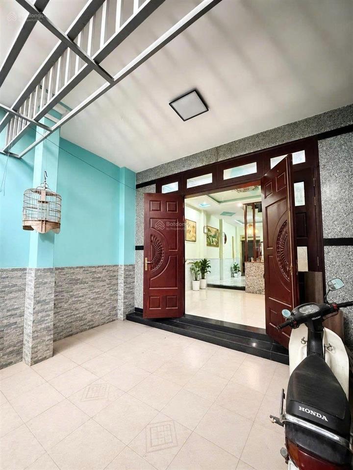 Bán nhà đường lã xuân oai, long trường, quận 9. dt 70m2, shr chỉ 4.5 tỷ