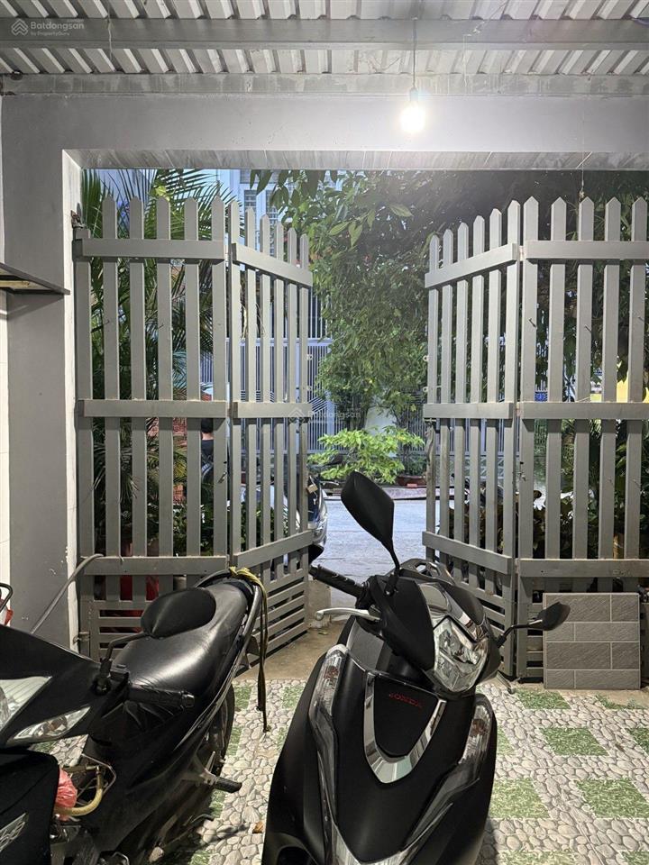 Bán nhà hxh lê văn việt, tăng nhơn phú a, quận 9. dt 68m2 (4.1m x 16.5m) shr  chỉ 5 tỷ