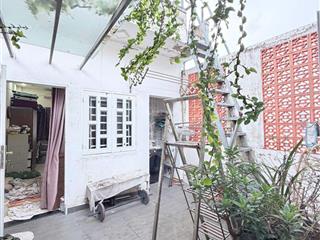 Bán nhà đường nguyễn duy trinh, bình trưng tây, quận 2. dt 109m2 (5.6m x 22m) shr  chỉ 7 tỷ