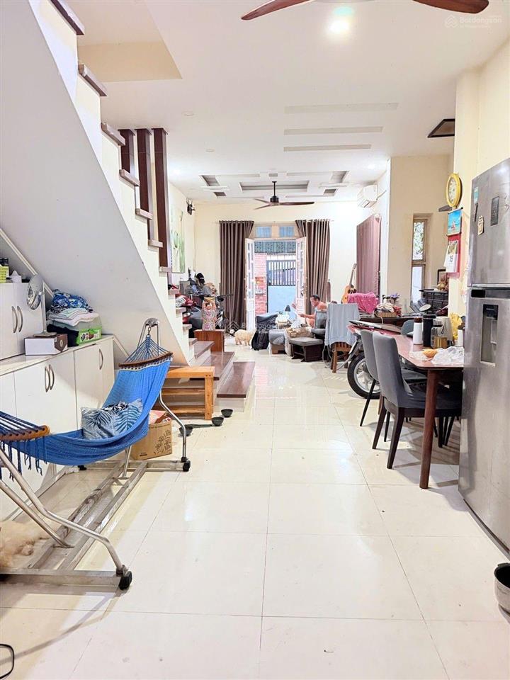 Bán nhà đường nguyễn duy trinh, bình trưng tây, quận 2. dt 109m2 (5.6m x 22m) shr  chỉ 7 tỷ