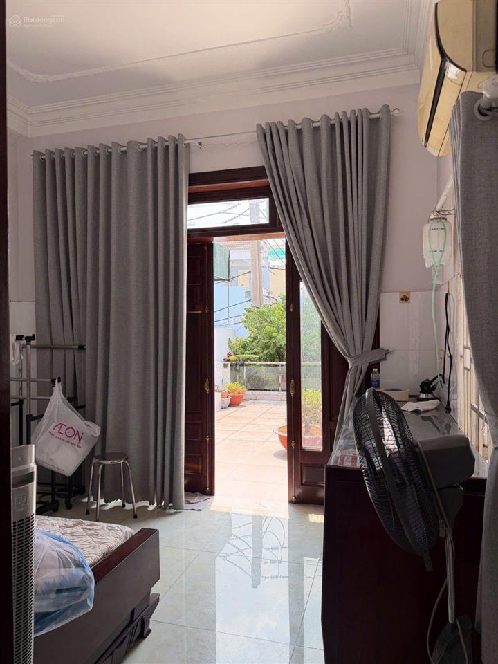 Bán nhà đường nguyễn duy trinh, bình trưng tây, quận 2. diện tích 106m2 (5m x 20.5m) shr  9.9 tỷ
