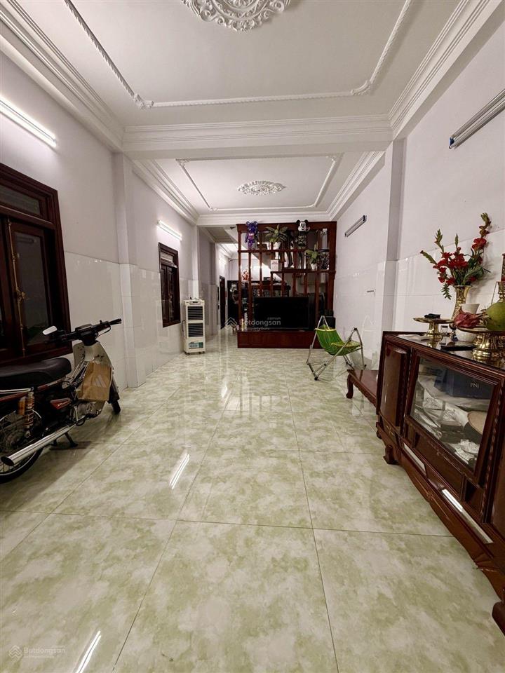 Bán nhà đường nguyễn duy trinh, bình trưng tây, quận 2. diện tích 106m2 (5m x 20.5m) shr  9.9 tỷ