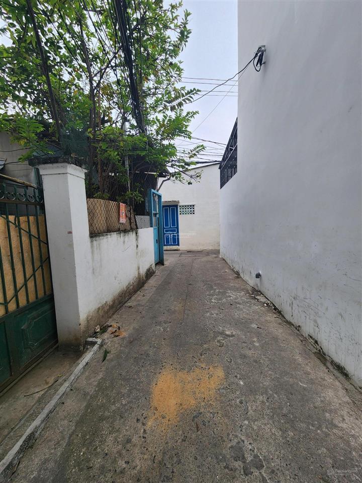 Với 4 tỷ 799 hãy mua ngay dãy 4 căn nhà liền kề hẻm nguyễn trãi  trung tâm tp nha trang
