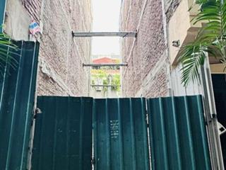 Hàng cực hiếm  đất phân lô trung kính  1 nhà ra phố diện tích 76m2. sẵn móng 7 tầng. chỉ 34 tỷ