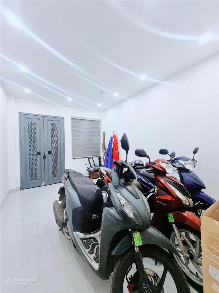 Siêu hiếm, văn cao  liễu giai | 43m x 5 tầng thang máy  2 mặt ngõ cách phố 10m | 16.8 tỷ
