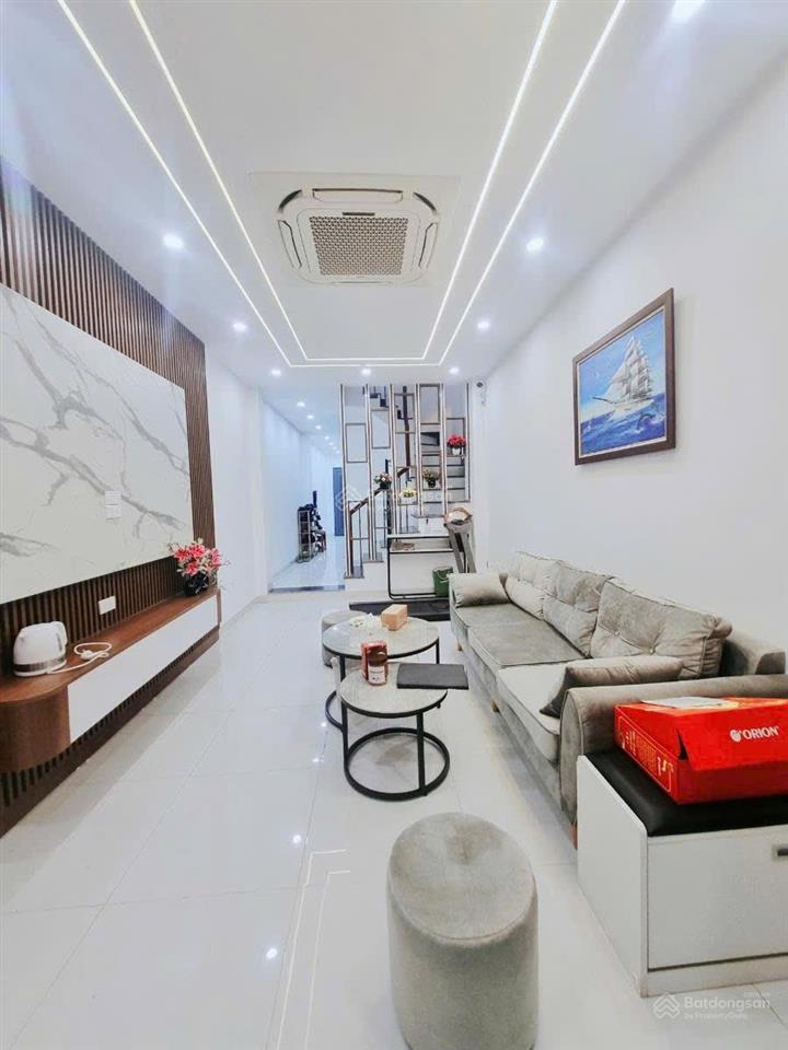 Siêu hiếm, văn cao  liễu giai | 43m x 5 tầng thang máy  2 mặt ngõ cách phố 10m | 16.8 tỷ