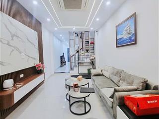 Siêu hiếm, văn cao  liễu giai | 43m x 5 tầng thang máy  2 mặt ngõ cách phố 10m | 16.8 tỷ