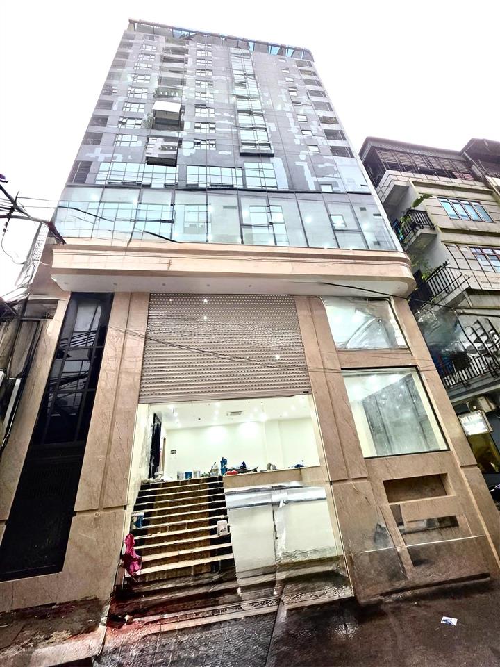 Tòa nhà văn phòng vip  lô góc  1 hầm 9 tầng  khu thủ phủ văn phòng lê văn lương. 81 tỷ