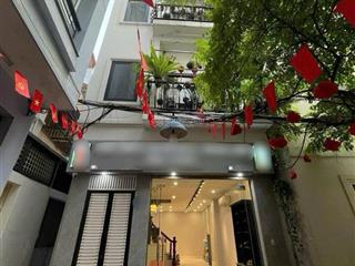 Khu vực hiếm nhà bán  pháo đài láng 60m2 x 5t, mt 5.3m lô góc thoáng  ô tô cách phố 15m. 18.5 tỷ