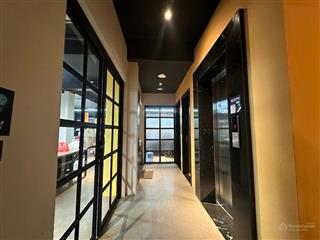 Lê văn lương  100m2  mt 11m  thang máy  tòa vp đẹp  dòng tiền 100tr/tháng