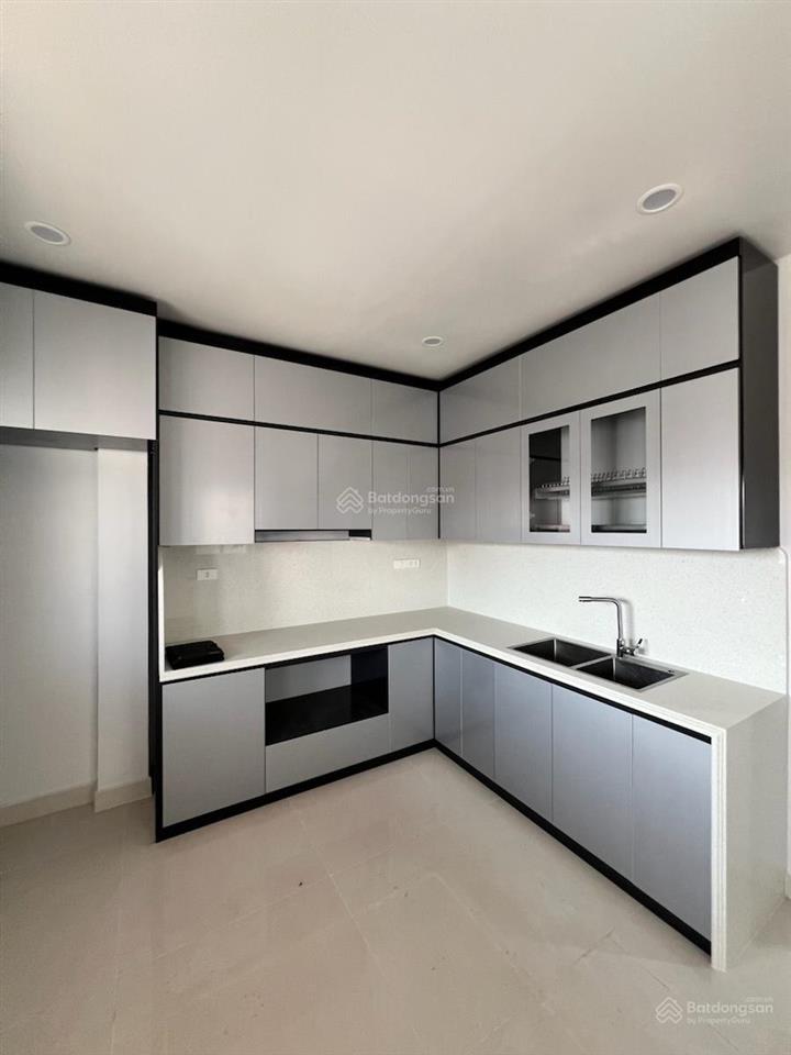 Nhà đẹp ngõ quan thổ 40m²  thang máy  30m ra phố  vừa ở vừa kinh doanh  ngõ rộng