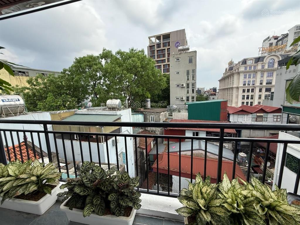 30m ra phố cát linh  6 tầng thang máy  nhà mới đẹp  căn góc  chỉ 13.8 tỷ