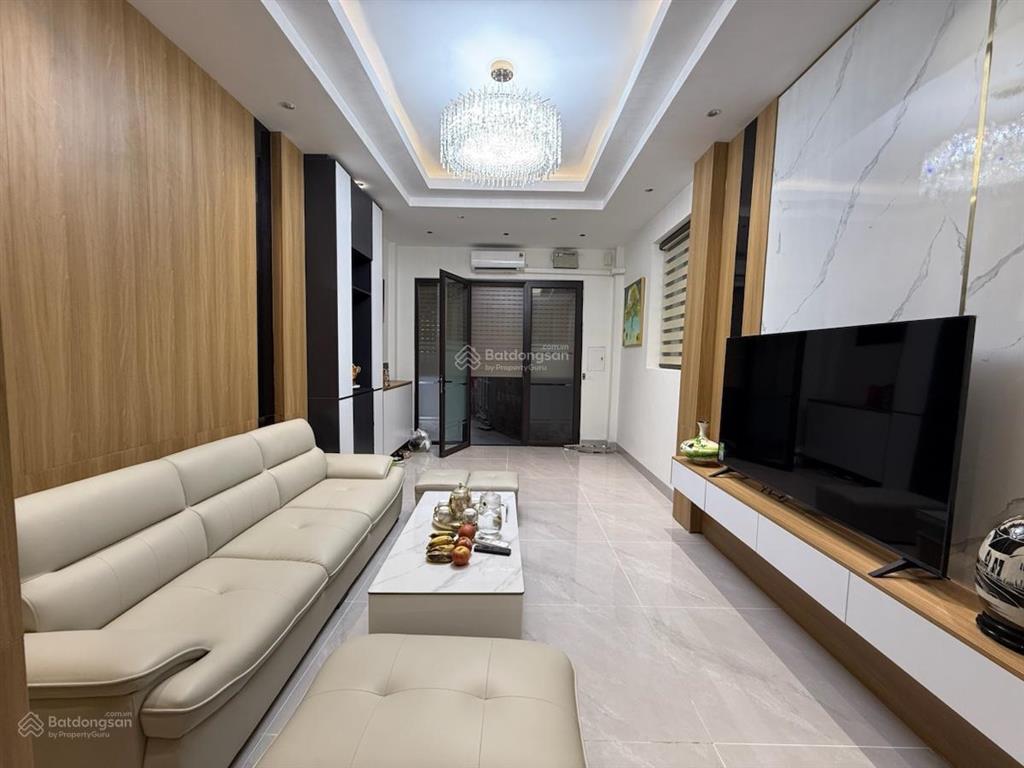 30m ra phố cát linh  6 tầng thang máy  nhà mới đẹp  căn góc  chỉ 13.8 tỷ