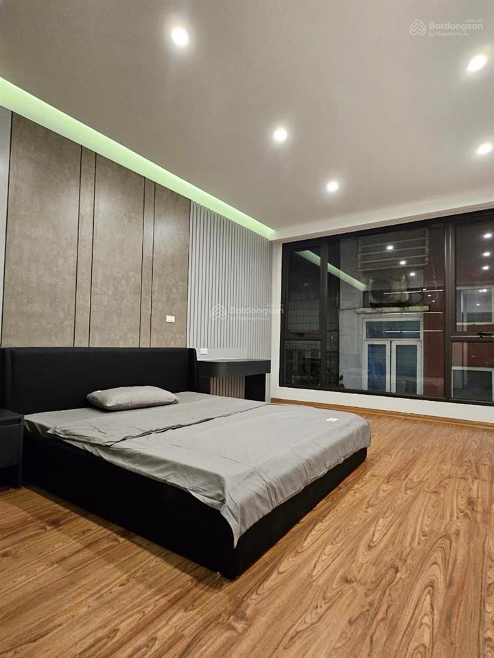 Mặt ngõ trung liệt  tt đống đa  68m2 x 6 tầng  thang máy  oto vào nhà  full nội thất 25.xty