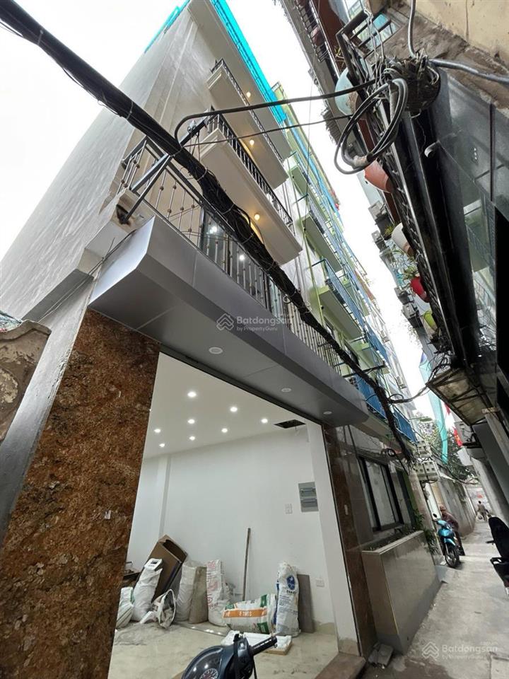 Nguyễn ngọc vũ 45m²  6 tầng thang máy  5 ngủ  xách vali về ở ngay  gần phố  giá 13.7 tỷ