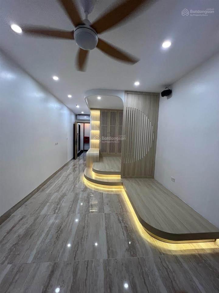 Tây sơn  nhà mới 6 tầng thang máy  chỉ 10m ô tô  full nội thất  12,3 tỷ