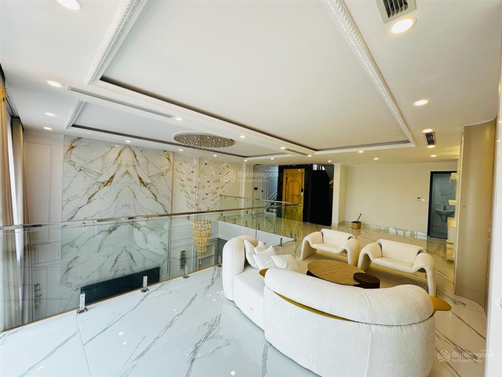 Khu vip nguyễn sơn 91m2  7 tầng thang máy  gara ô tô tránh vừa ở + văn phòng/spa 39,6 tỷ