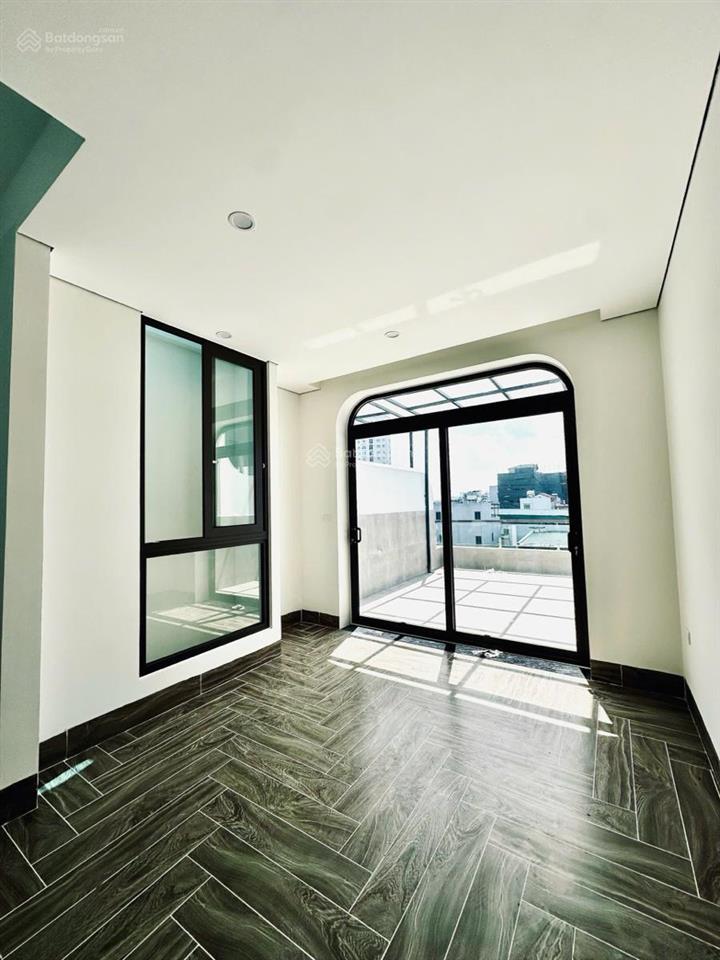 Thạch bàn 38,5m2  6 tầng thang máy  gara ô tô  nhà xây mới 2 thoáng  12,3 tỷ