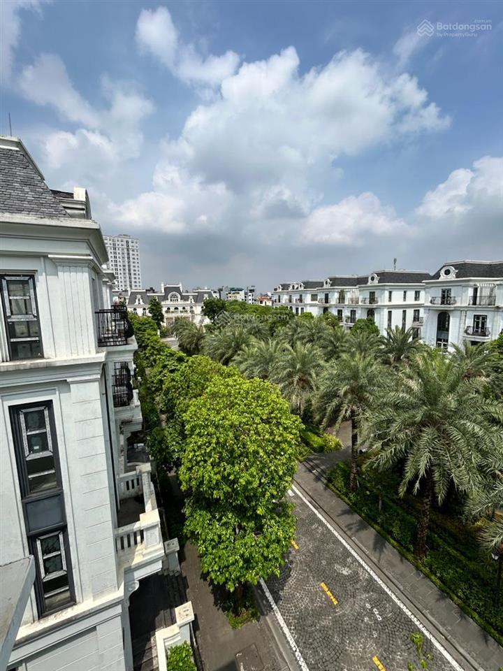 Biệt thự elegant park villa  sân vườn riêng  4pn thang máy  full nội thất
