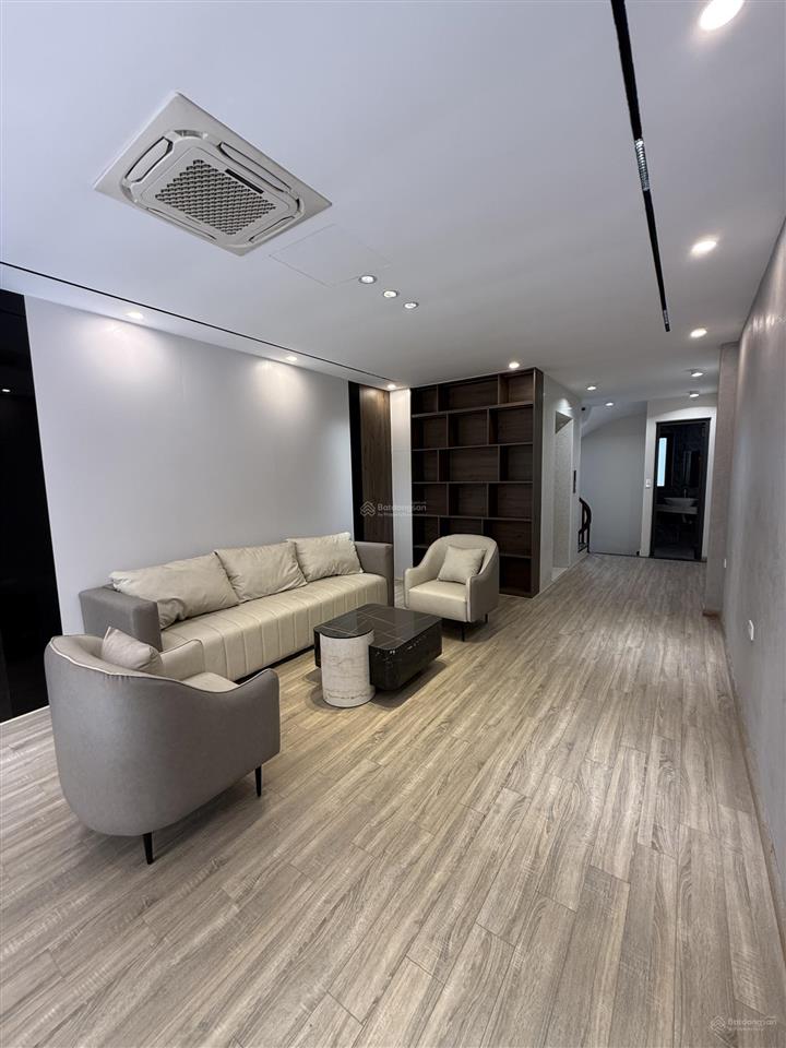 Khu bộ quốc phòng bát khối  60m2 x 7 tầng thang máy  vỉa hè 3m  ở + văn phòng