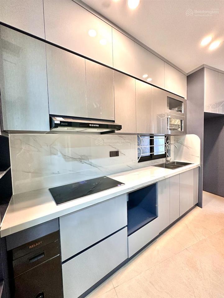 Ngọc thụy  50m ra phố  6 tầng thang máy  4 ngủ ở sướng  giữ tài sản  13,8 tỷ
