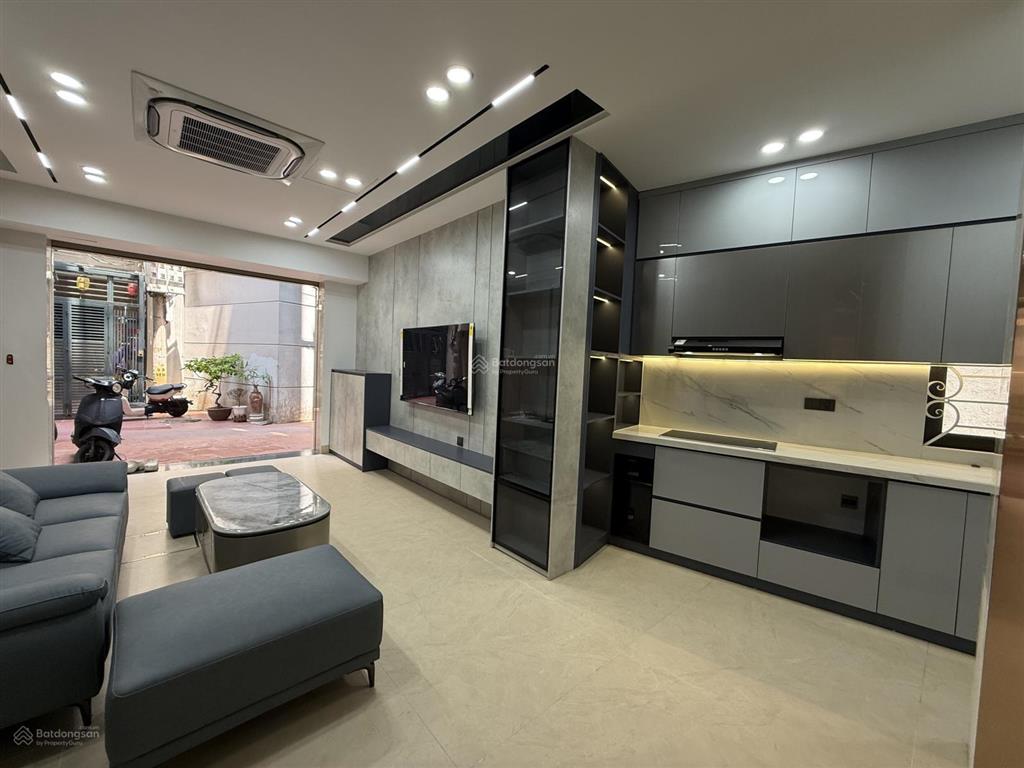 Ngọc thụy  50m ra phố  6 tầng thang máy  4 ngủ ở sướng  giữ tài sản  13,8 tỷ