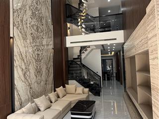 Bồ đề 87m2  nhà mới 6 tầng thang máy gần nguyễn văn cừ, 20.8 tỷ