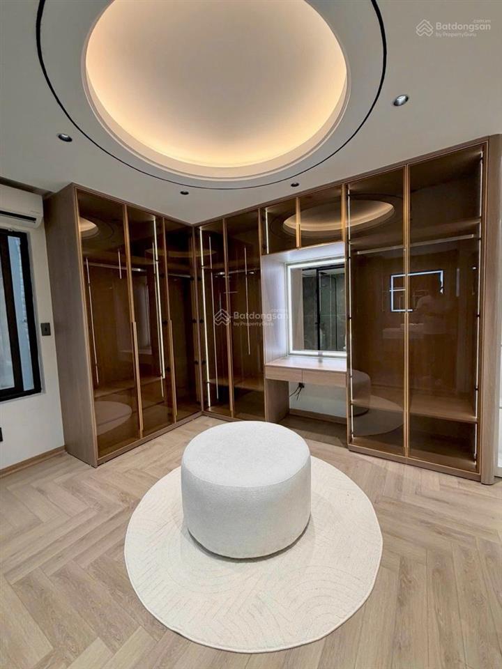20,5 tỷ  60m2 phố tư đình  gara 2 ô tô  6 tầng thang máy  phù hợp gia đình nhiều thế hệ.