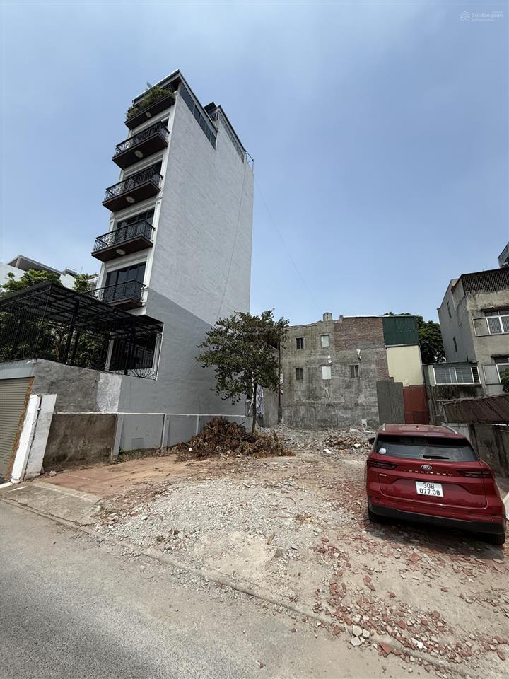 Mặt hồ tai trâu dt thực tế 263m2  mặt tiền 13m  quỹ đất lớn  hiếm tại long biên